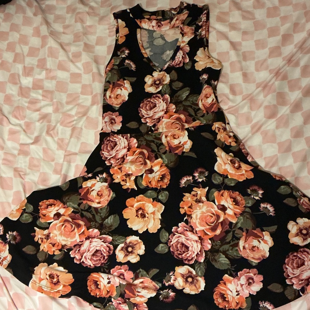 French Atmosphere Floral Mini Dress - Black and Pink